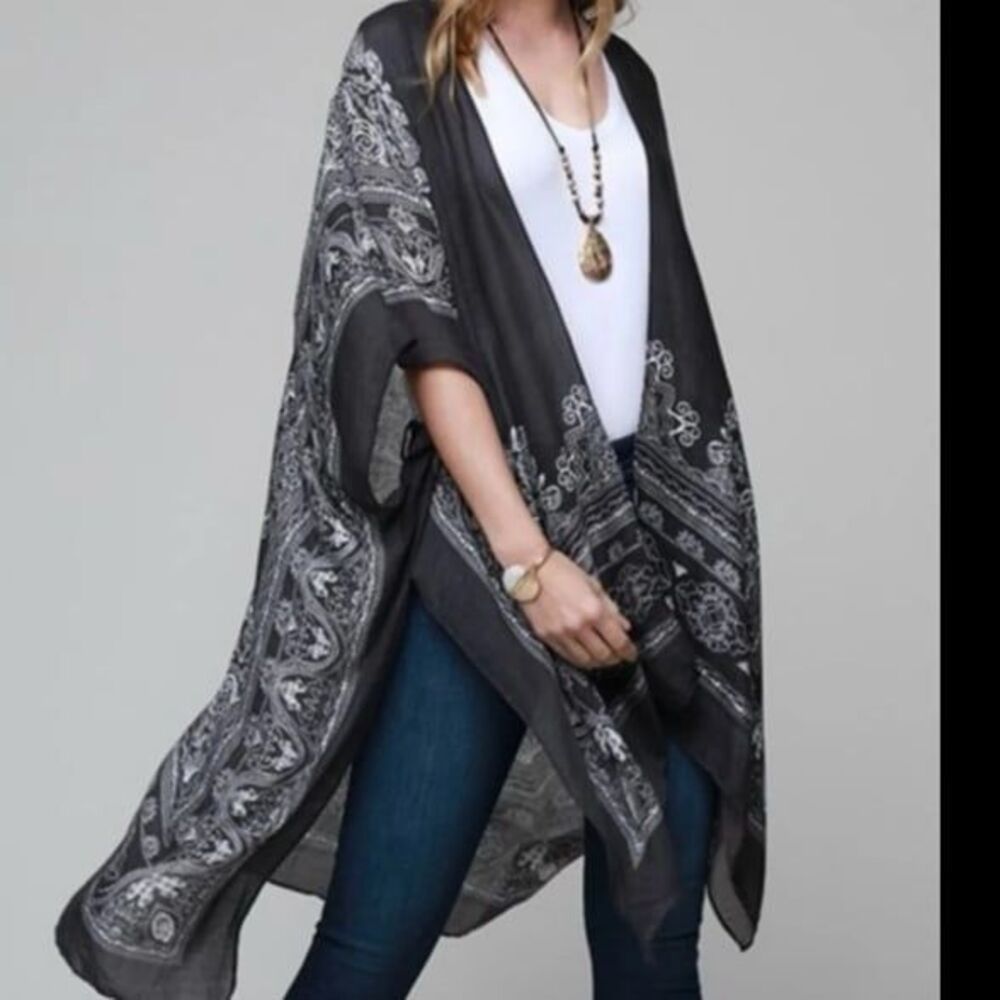 Mandala design kimono